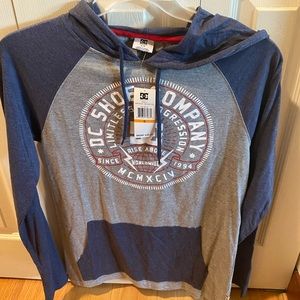 BNWT DC Men’s Lightweight Hoodie Gray/Blue size Small
